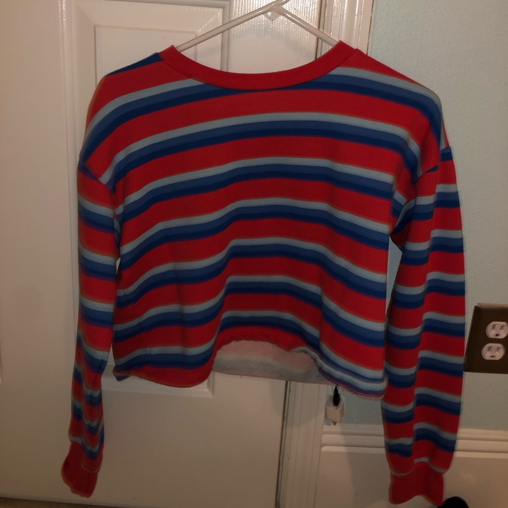 striped crewneck cropped shirt